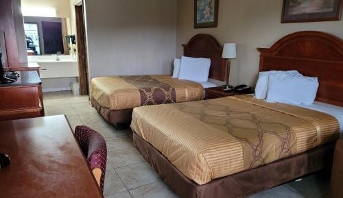 Double Room with Two Double Beds - Smoking