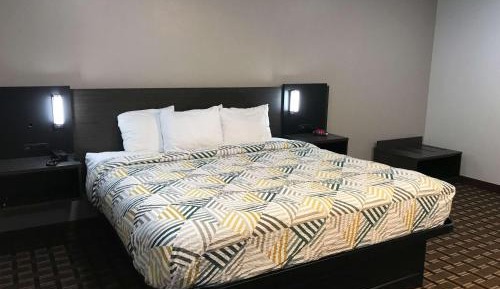 1 King Bed - Suite, Non Smoking, sofa bed