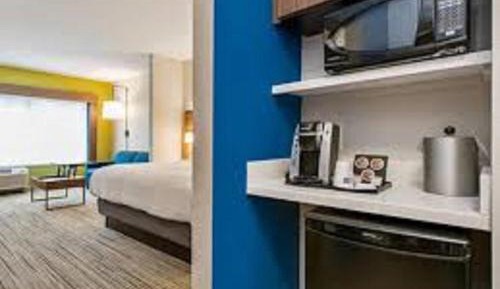 King Suite with Sofa Bed
