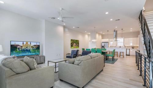 Four-Bedroom Townhouse