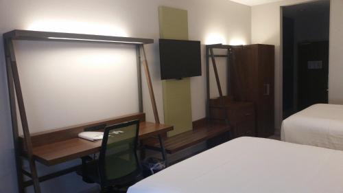 Standard Queen Room with Two Queen Beds