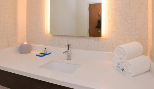 Standard King Room with Roll-In Shower - Communications Access