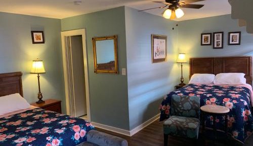 Standard Double Room with Two Double Beds