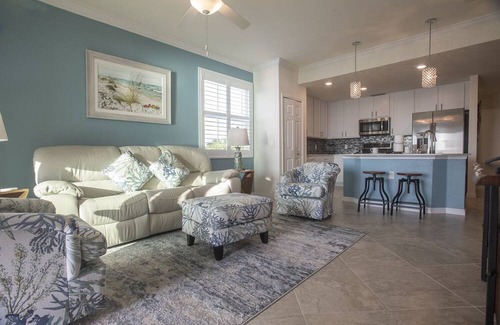Navarre Condo | Breathtaking view from the 2nd floor to the Manatee River!