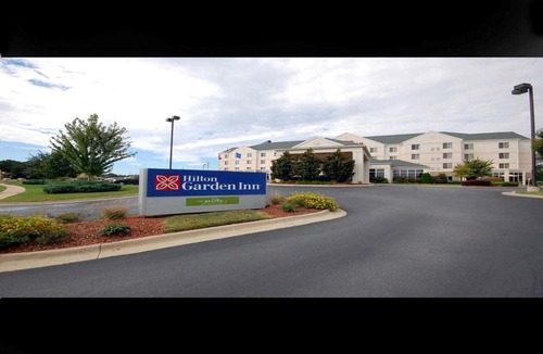 Pearl Hotel | Hilton Garden Inn Jackson/Pearl