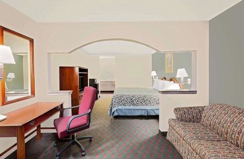 Opelousas Hotel | Days Inn & Suites by Wyndham Opelousas