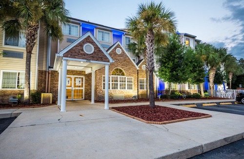 Marion Oaks Hotel | Microtel Inn & Suites by Wyndham Ocala