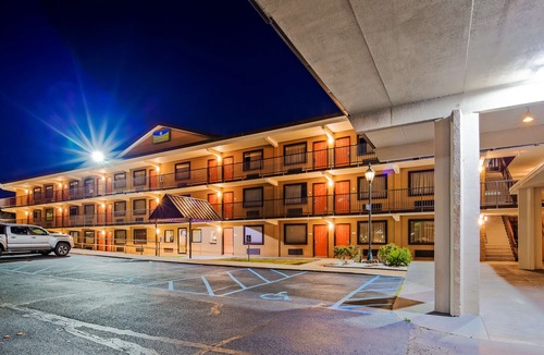 Tupelo Hotel | SureStay Hotel by Best Western Tupelo North