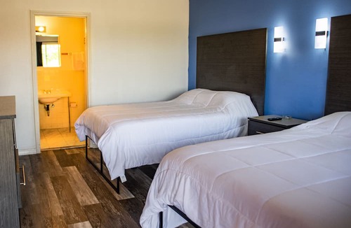 Dermott Hotel | American Inn