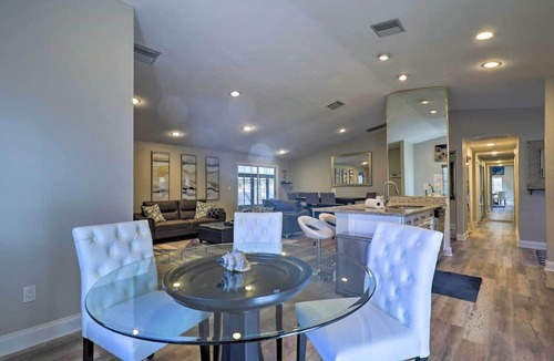 Hammocks Of Palm Harbor Cottage | Near Beaches & Dining: Palm Harbor Gem w/Pool
