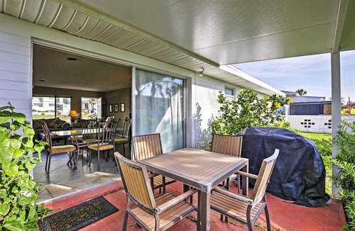 Orlando Heights Cottage | Pet-friendly Daytona Beach Home, Walk to the Ocean