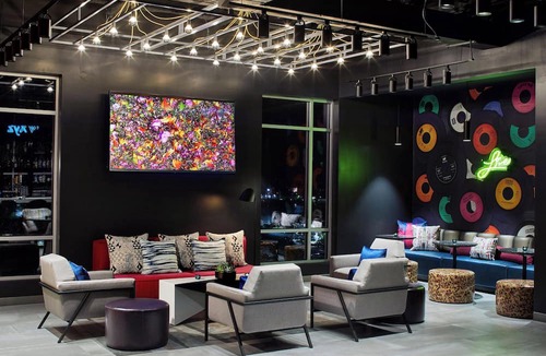 Twin Brook Hotel | Aloft by Marriott Chattanooga Hamilton Place
