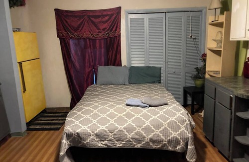 Cocoa Bed & Breakfast | Cocoa Beach Vacation Rentals