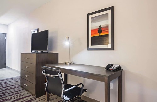 Wylie Hotel | La Quinta Inn & Suites by Wyndham Dallas - Wylie