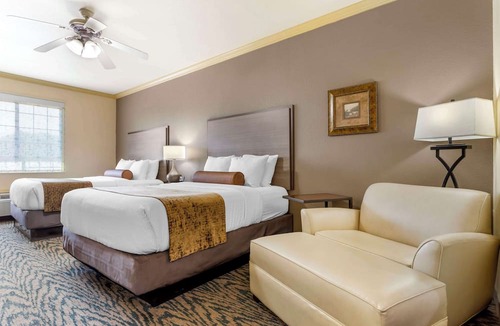 Crown Colony Hotel | Best Western Plus Crown Colony Inn & Suites