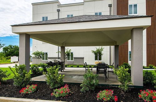 Geismar Hotel | MainStay Suites Geismar - Gonzales