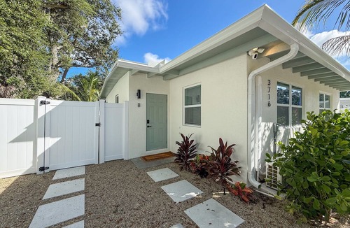 Bradenton Cottage | 3716 7th Ave W