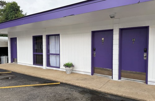 Marksville Hotel | Motel Masquerade