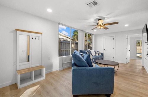 Englewood House | Coastal 2-Bedroom Home Minutes to Beach