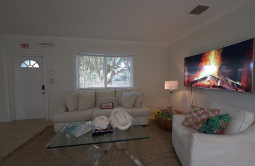 Biscayne Park House | Biscayne Park 3BD2BA Spacious