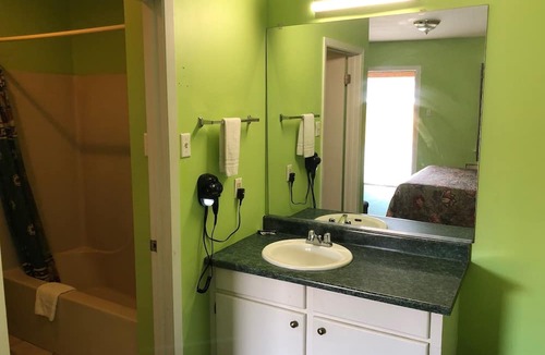 Effie Hotel | RANCH HOUSE MOTEL