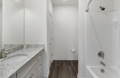 Fort Worth Apartment | Modern Apartment in Prime Location (ID1401X785)