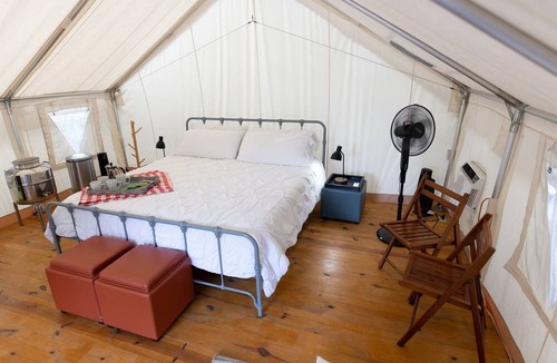 Irene RV Rental | Farmstay and Magical Bell Tent near Corsicana, TX