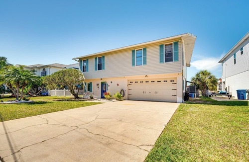 Spring Hill Cottage | Private Pool & Dock: Old Florida Waterfront Home