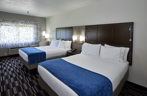 Pelham Hotel | Holiday Inn Express & Suites Birmingham South - Pelham by IHG