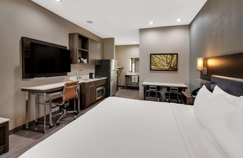 LaPlace Hotel | Best Western La Place Inn
