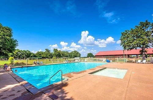Point RV Rental | Lake Tawakoni RV Campground