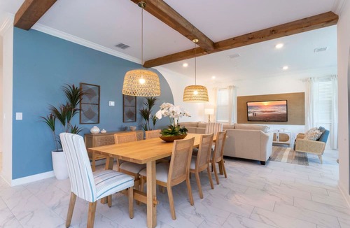 Melbourne Beach House | Gorgeous 8B 7BA Melbournbeach w Pool Dock Beach