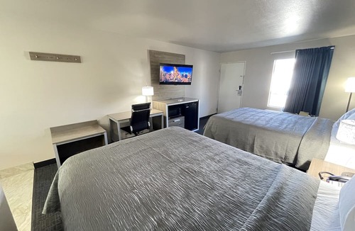 Natchez Hotel | Excellent Inn & Suites