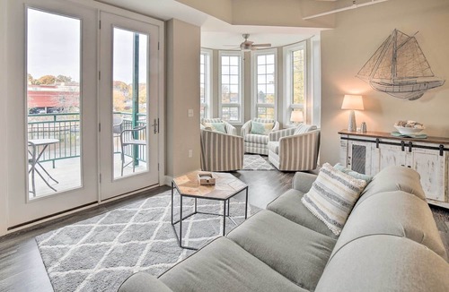 Manistee Condo | Luxe Manistee Condo w/Balcony & River Views!