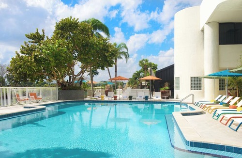 Seybold Hotel | Just What You Were Looking For! 2 Sleek Units! Virtual Tour Inside!