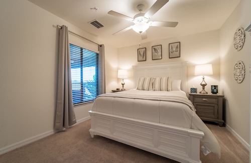 Lakewood Ranch Condo | Golfers paradise with exceptional views at Lakewood National, Utilities Included