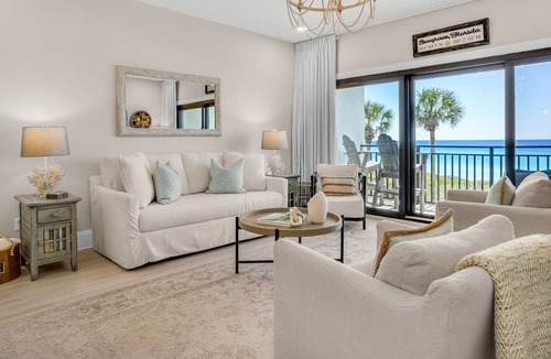 Seagrove Beach Condo | Luxurious Beach-Front Vacay w/Ocean Views + Free Attraction Tickets!