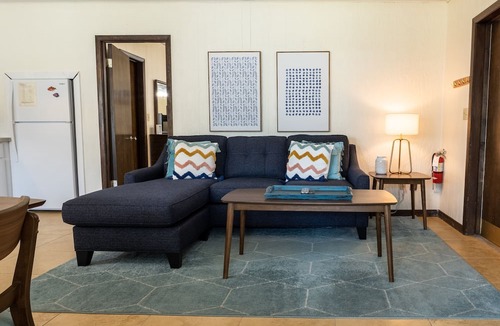 Bradenton Beach House | Bollinger B · Pet-Friendly · Half Block to Gulf