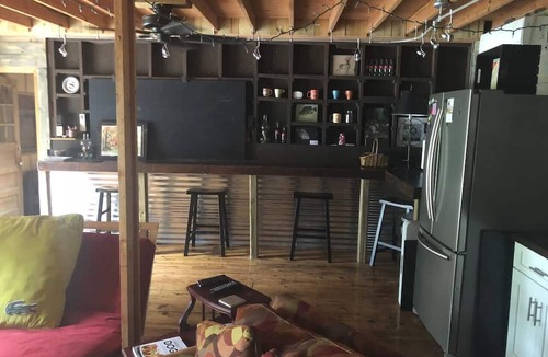 Montevallo House | The Barn - Only 5 minutes to I65