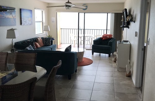 Madeira Beach Condo | Accepting bookings .Amazing view. Family friendly with amenities.