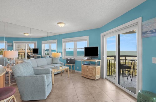 St. Pete Beach Condo | 🌊 Gulf Front Condo — Gulf Strand Resort, St. Pete Beach