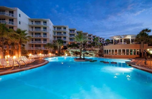 Fort Walton Beach Condo | Waterscape 1 bedroom with bunks walkout unit -on the beach-