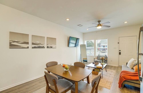 Northside House | Modern Home I Near NRG I Easy Light rail access