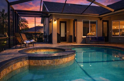Lakeland Highlands House | Pool home w/screened lanai near Tampa
