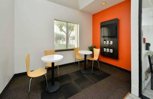 Plano Apartment | 2 Full Beds | Smoking