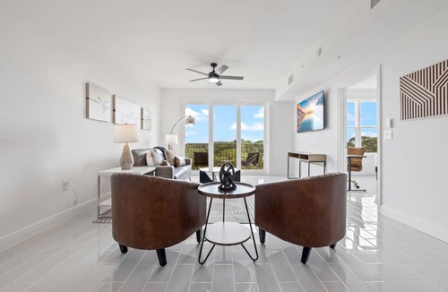 Merritt Island Condo | RIVER FLY IN: The Cocoa, River & Runway View