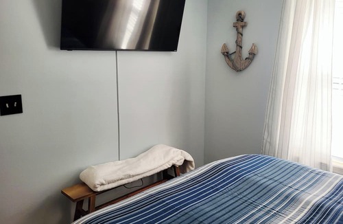 Holiday Island Condo | Lovely 3-bedroom condo with lake views in charming Holiday Island