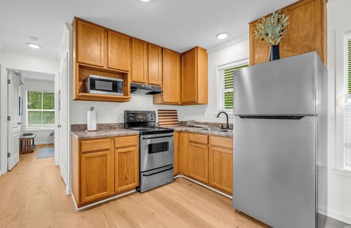 Starkville Cabin | Fireside, 2 Mi to MSU, Timberline Tinies