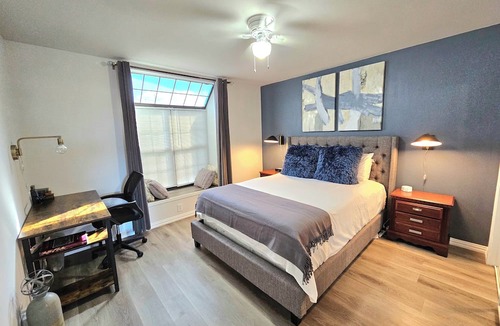 Garland Condo | Lake life 1-bedroom,1-bath condo in peaceful Garland TX
