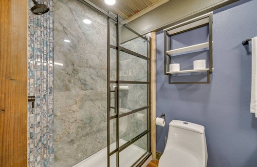 Texarkana Apartment | Pet-Friendly Texarkana Studio in The Historic 1894
